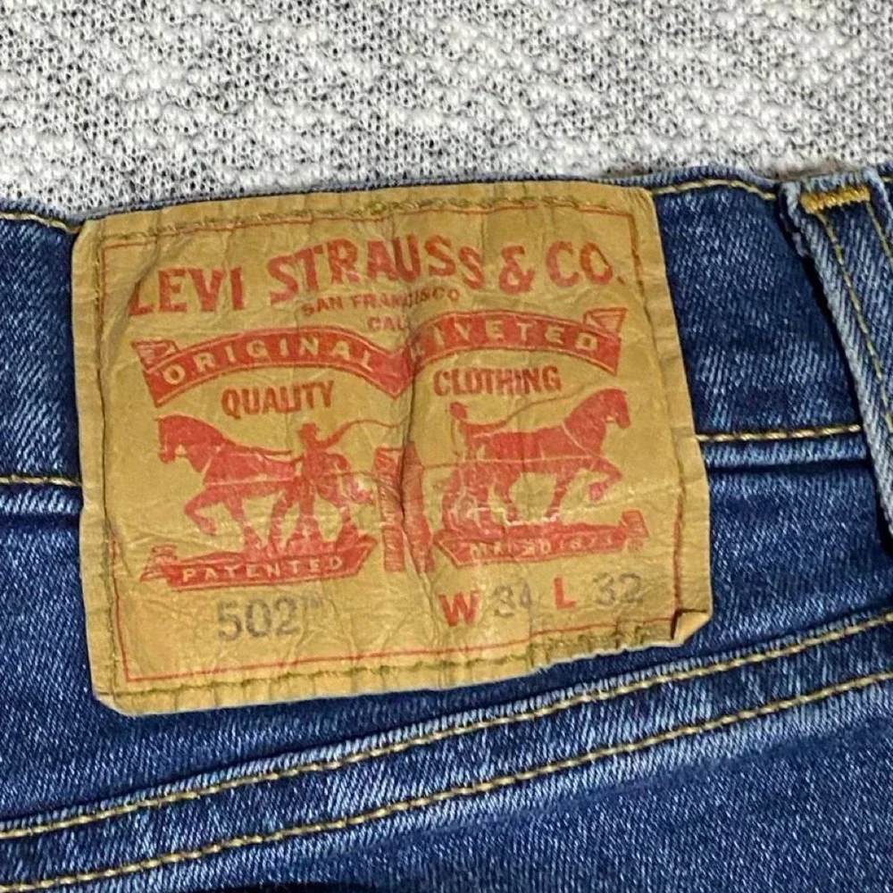 Levi's 501 blue denim straight jeans Size: W34xL32. SKU-B190#denim